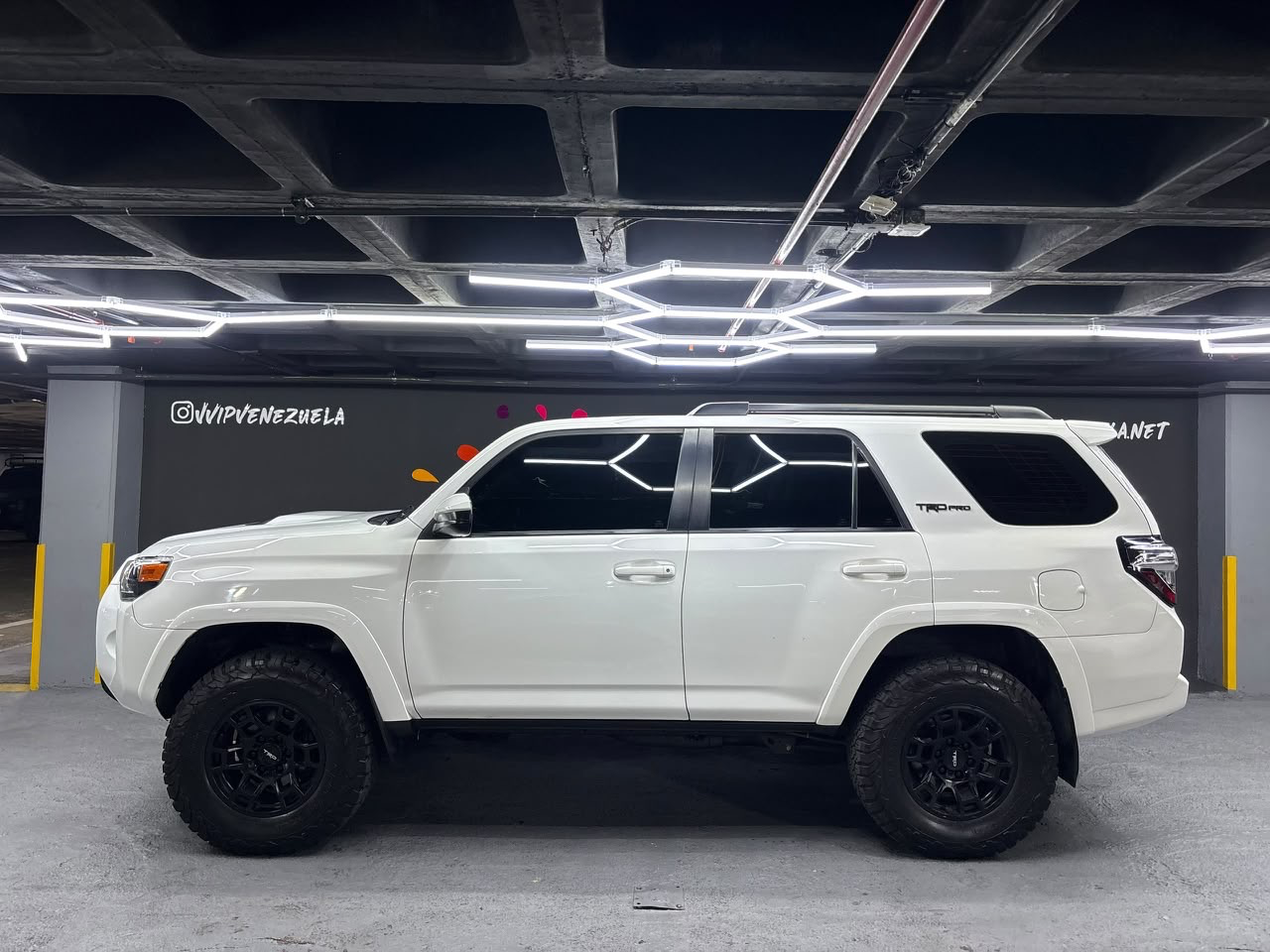 Toyota 4Runner – Año 2020 miniatura 4