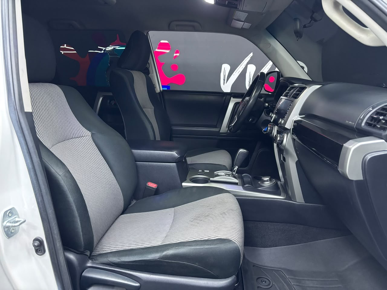 Toyota 4Runner – Año 2020 miniatura 13