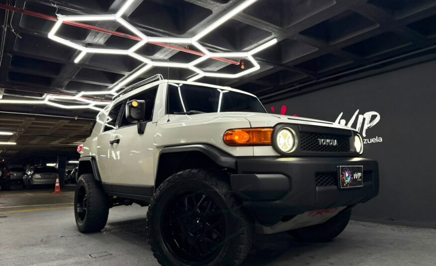 Toyota FJ Cruiser Trail Teams Edition – Año 2008 - Foto 1