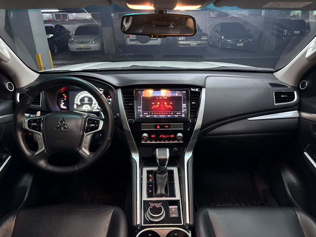 Mitsubishi Montero Sport Prime - Año 2023 miniatura 16