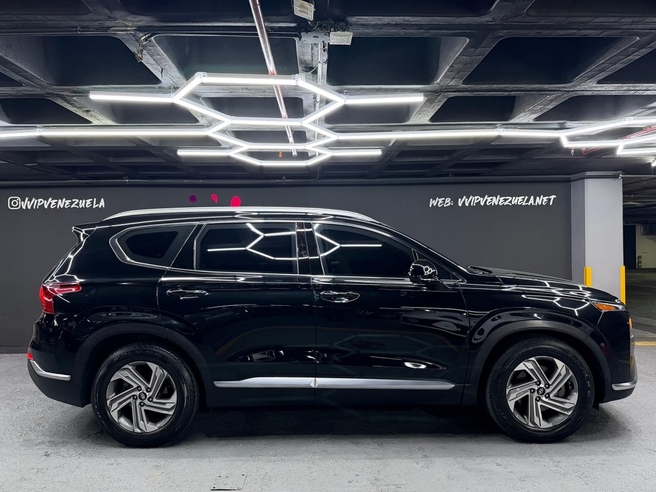 Hyundai Santa Fe 2.5 Blindada - Año 2021 miniatura 5
