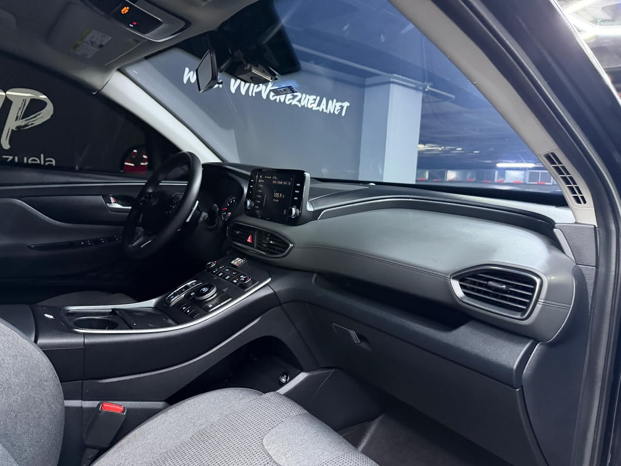 Hyundai Santa Fe 2.5 Blindada - Año 2021 miniatura 9
