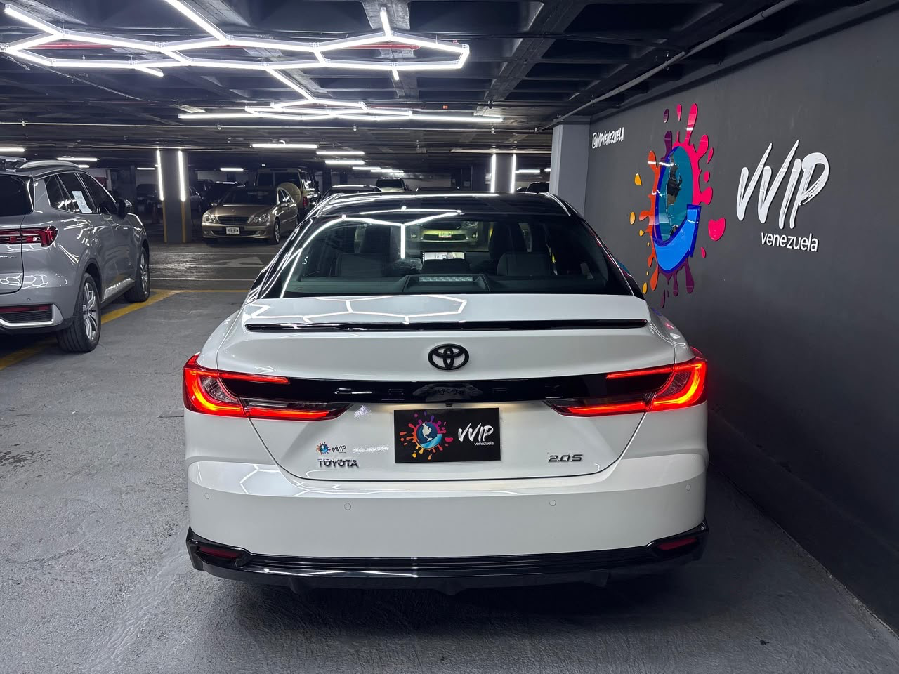 Toyota Camry 2.0 S - Año 2024 miniatura 4
