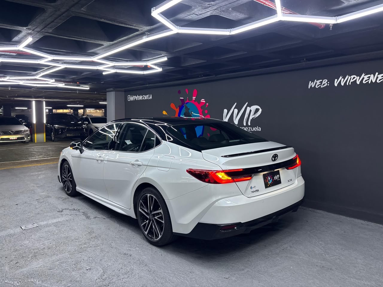 Toyota Camry 2.0 S - Año 2024 miniatura 8