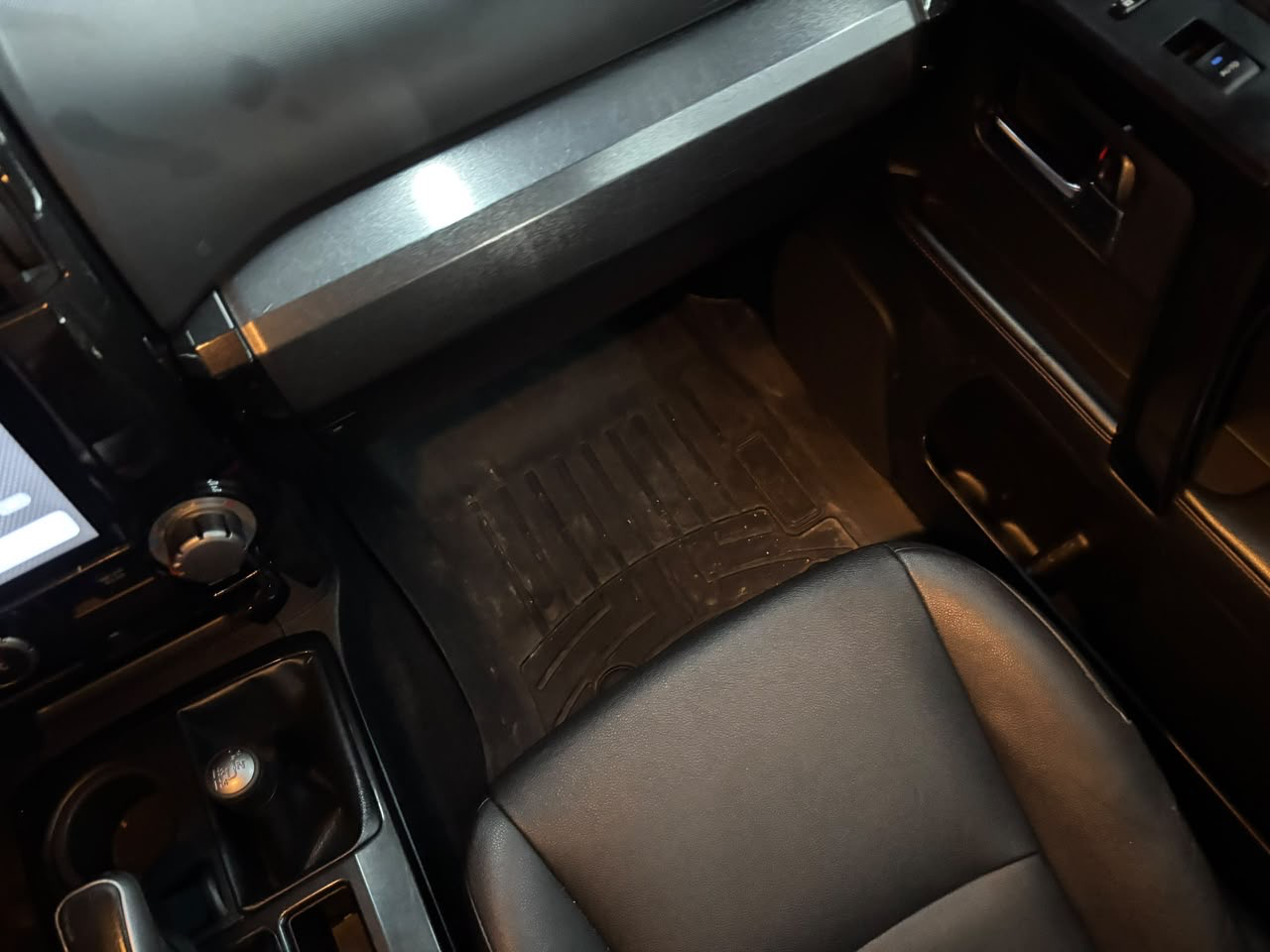 Toyota 4Runner TRD PRO - Año 2015 miniatura 15