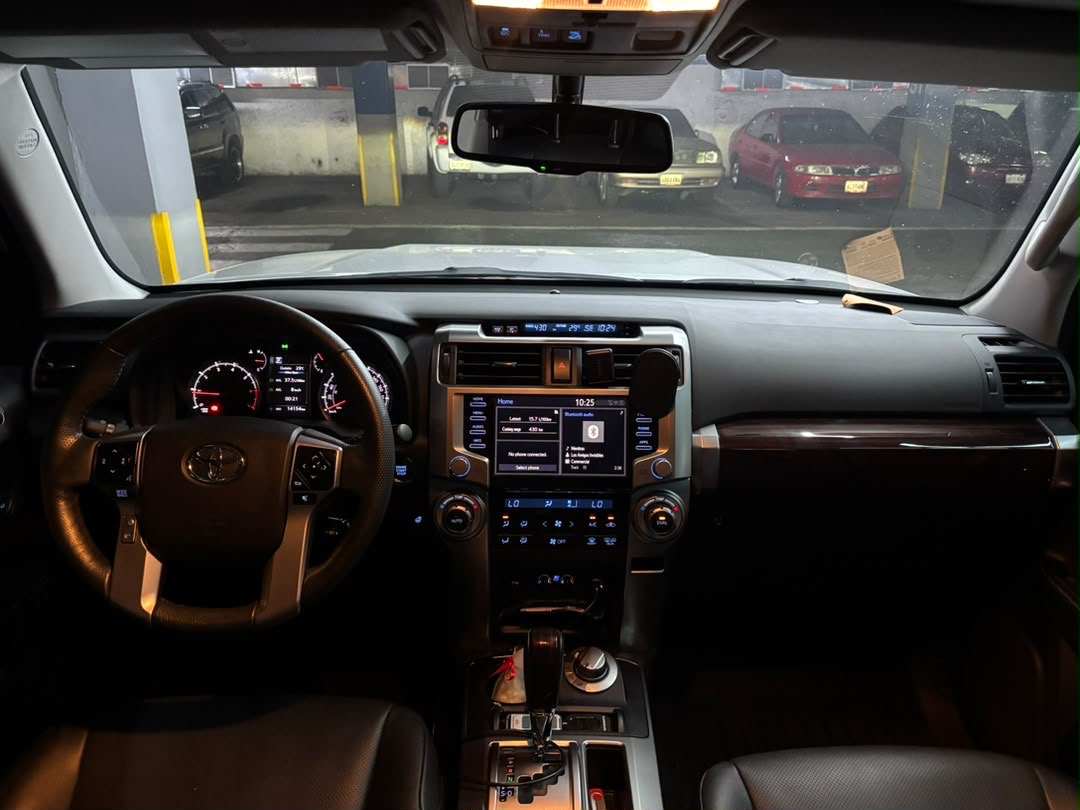 TOYOTA 4runner Limited – Año 2024 miniatura 16