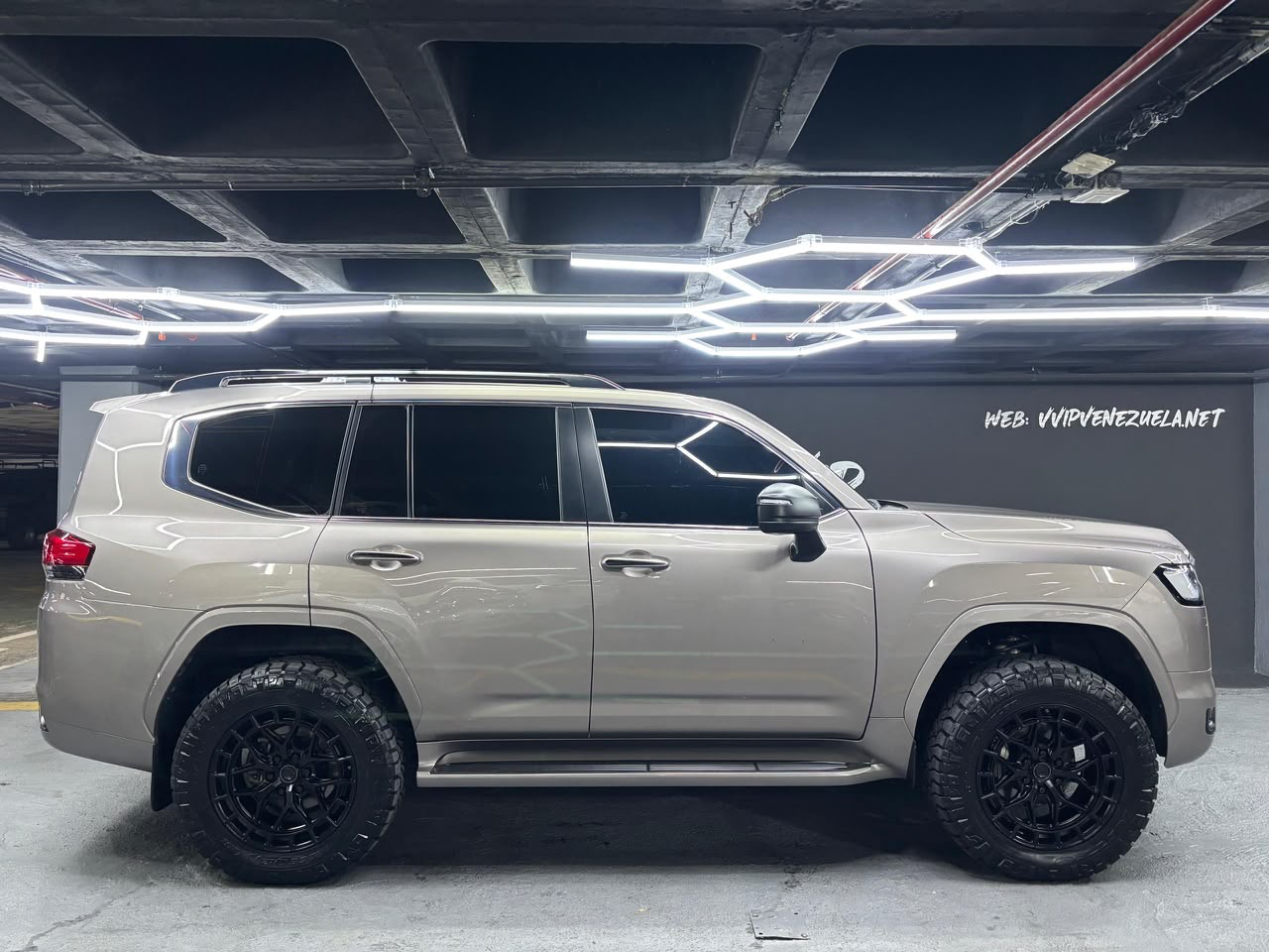 Toyota Land Cruiser VX 4.0 (LC300) - Año 2023 miniatura 9