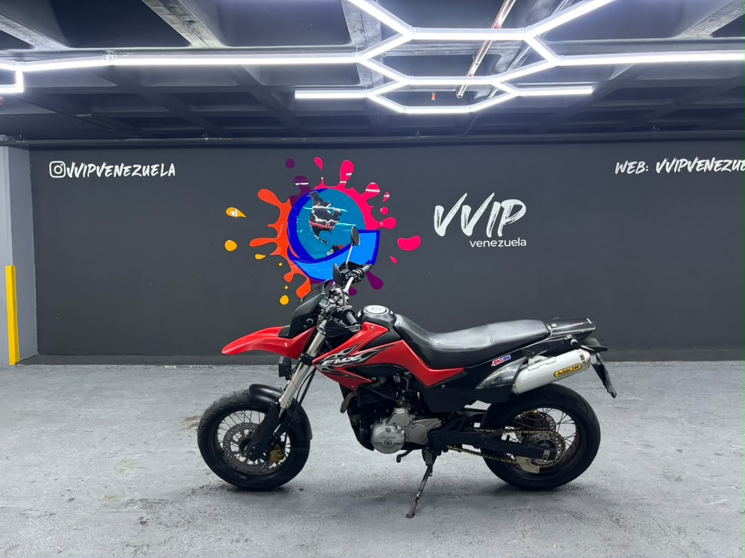HONDA FMX 650 – Año 2026 miniatura 5