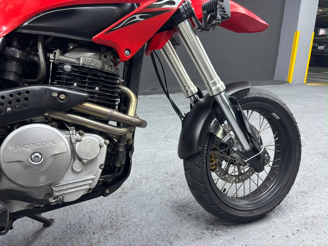 HONDA FMX 650 – Año 2026 miniatura 9