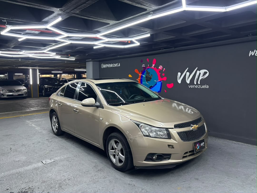 Chevrolet Cruze - Año 2013 miniatura 2