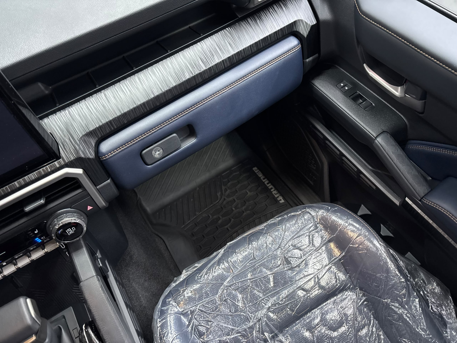 Toyota 4Runner Platinium - Año 2025 miniatura 16