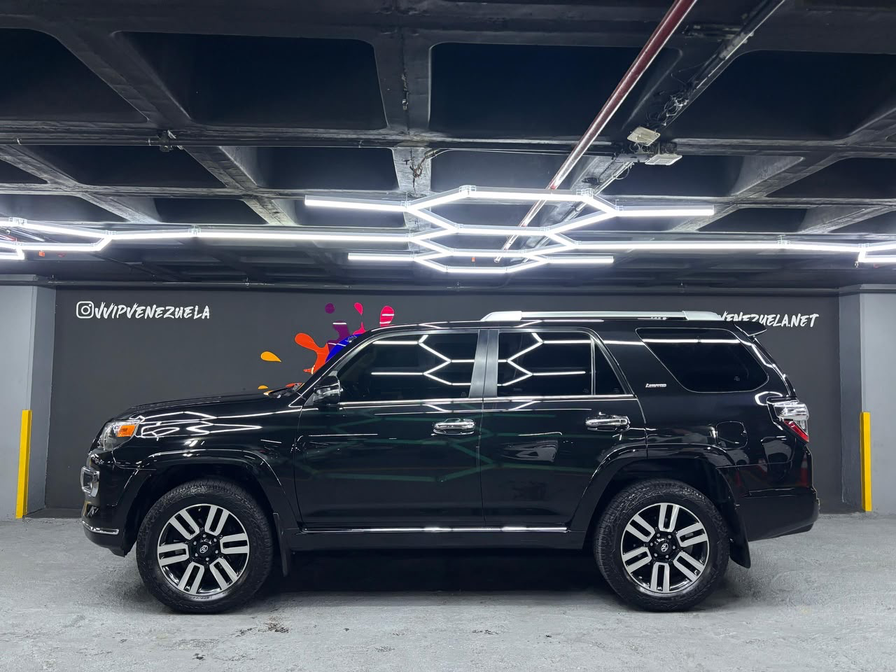 Toyota 4Runner Limited 4x4 - Año 2018 miniatura 6