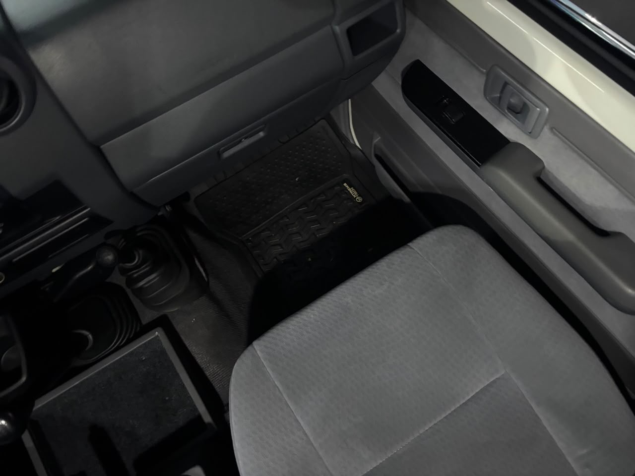 Toyota Land Cruiser Machito - Año 2022 miniatura 16