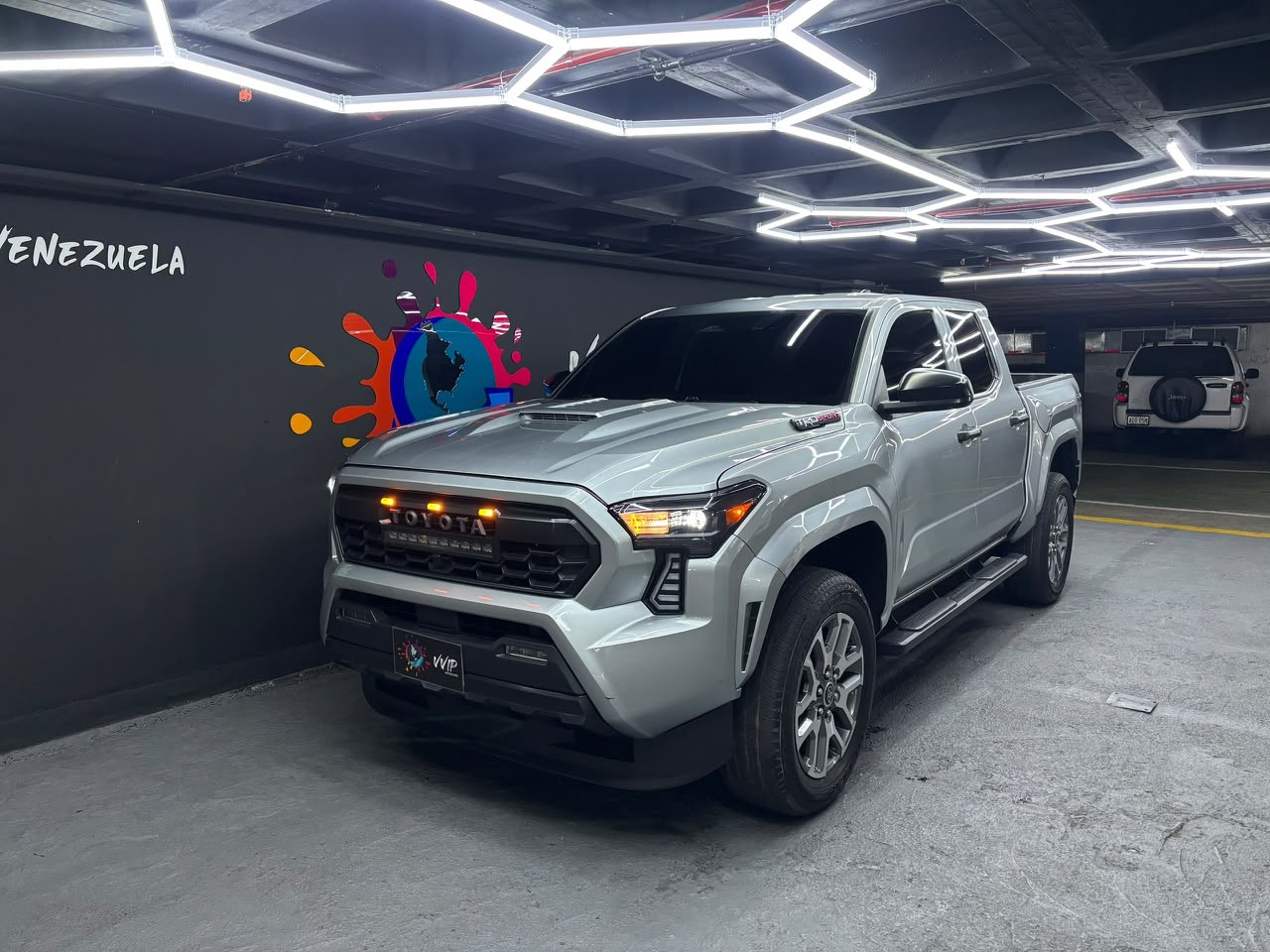 Toyota Tacoma TRD SPORT - Año 2024 miniatura 2