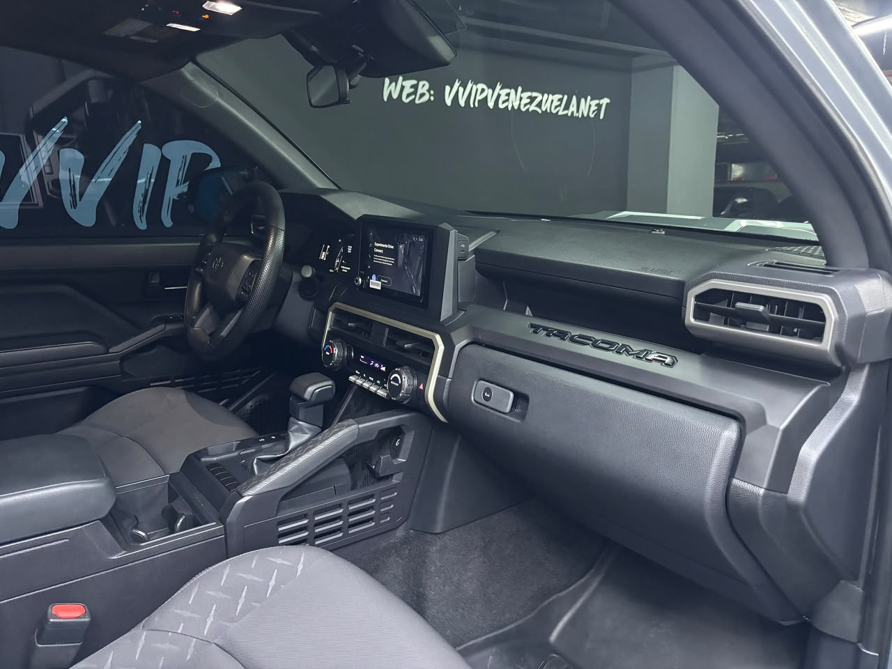 Toyota Tacoma TRD SPORT - Año 2024 miniatura 12