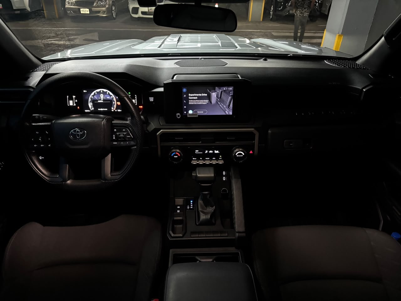 Toyota Tacoma TRD SPORT - Año 2024 miniatura 17