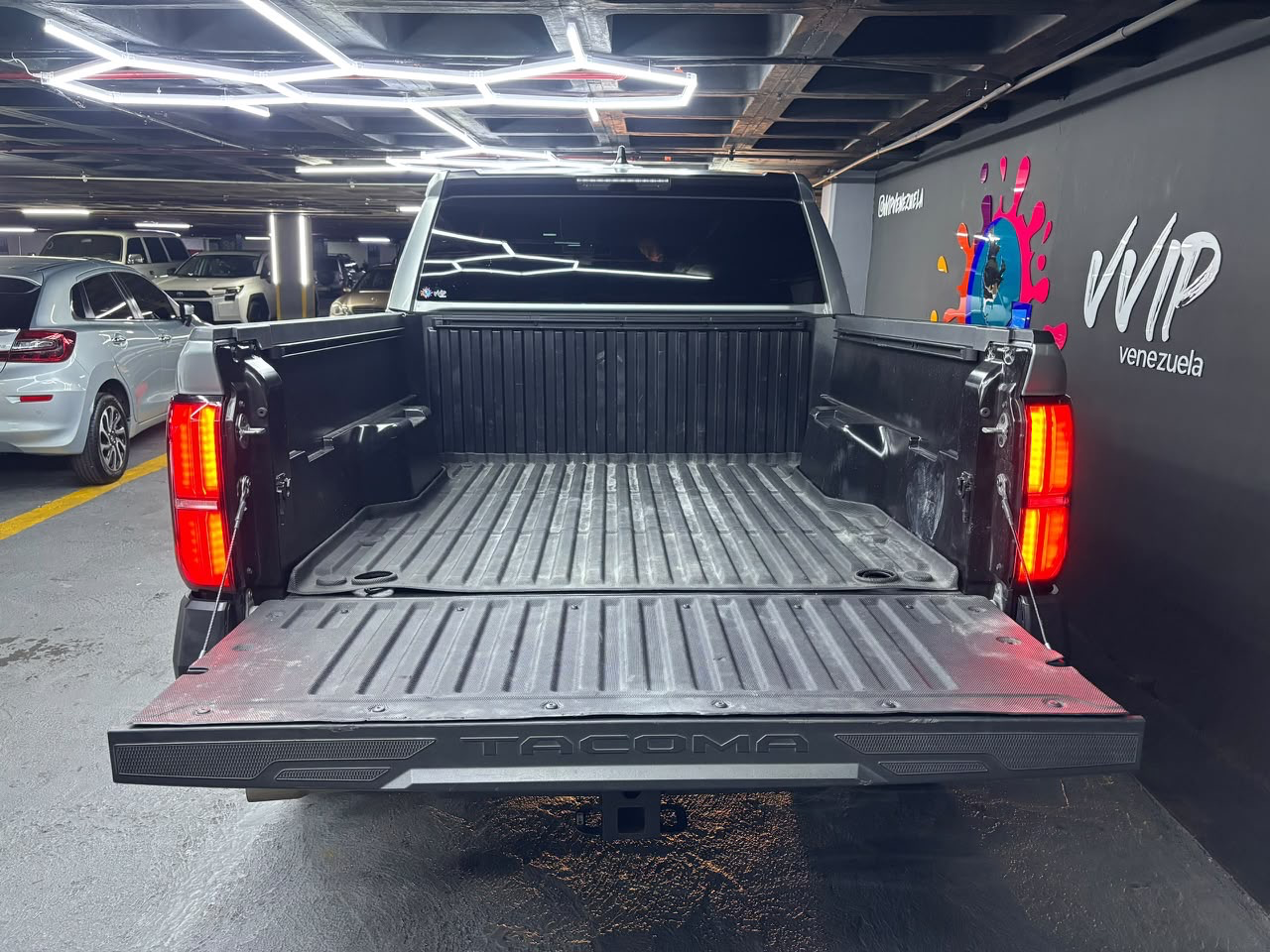 Toyota Tacoma TRD SPORT - Año 2024 miniatura 18