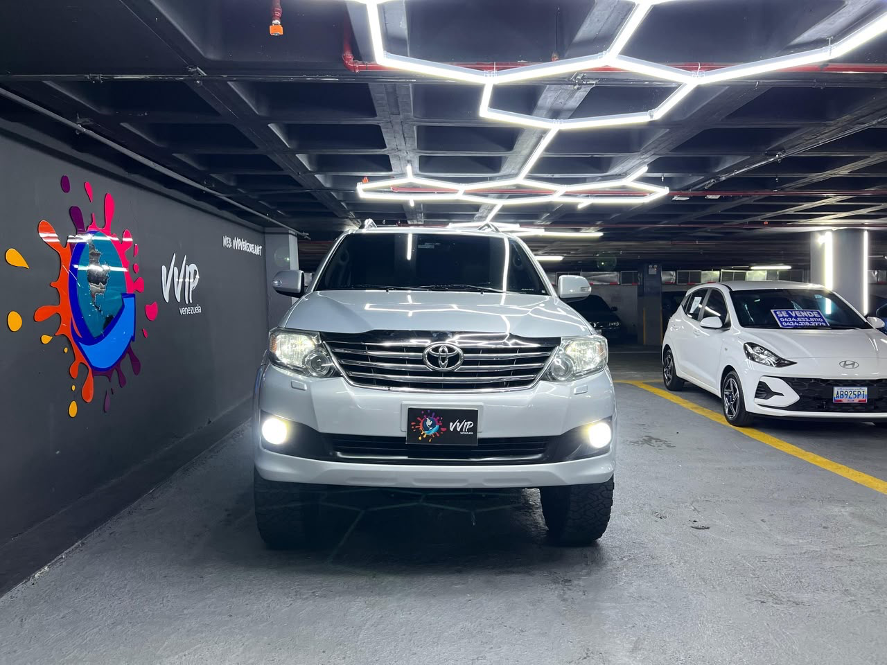 Toyota Fortuner - Año 2013 miniatura 3