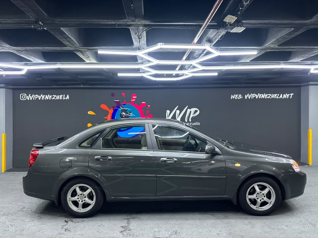 Chevrolet Optra - Año 2006 miniatura 5