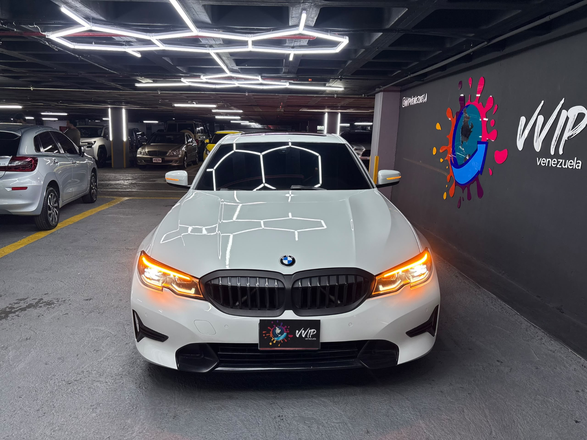 BMW 330I - Año 2020 miniatura 5