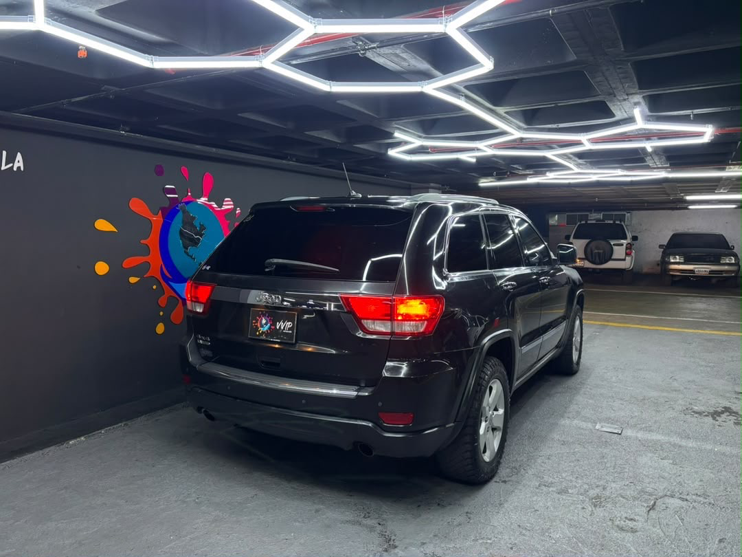 Jeep Grand Cherokee Limited - Año 2012 miniatura 8