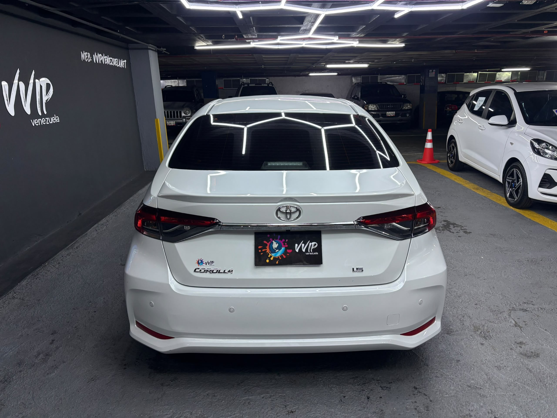 Toyota Corolla Executive 1.5 Dubai - Año 2023 miniatura 4
