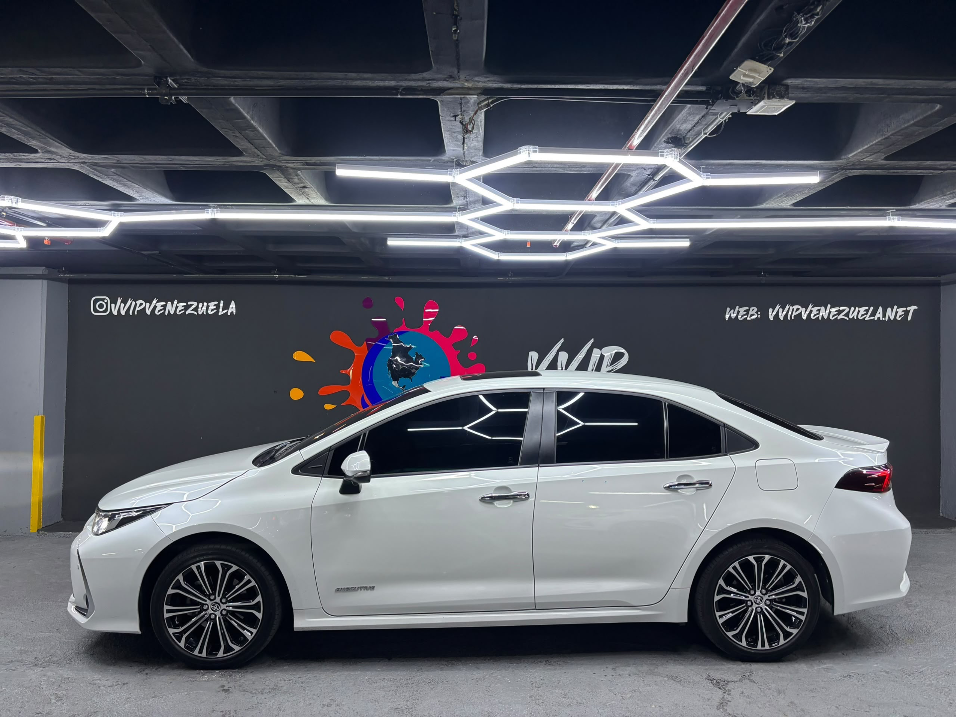 Toyota Corolla Executive 1.5 Dubai - Año 2023 miniatura 6