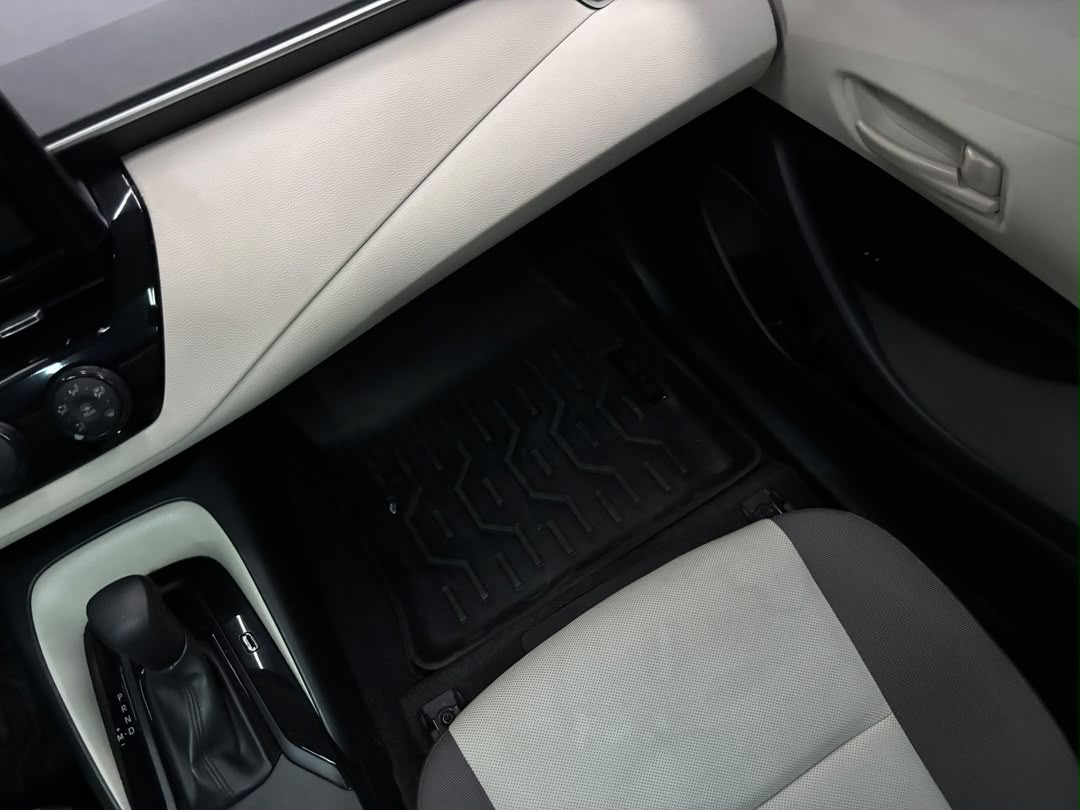 Toyota Corolla Executive 1.5 Dubai - Año 2023 miniatura 16