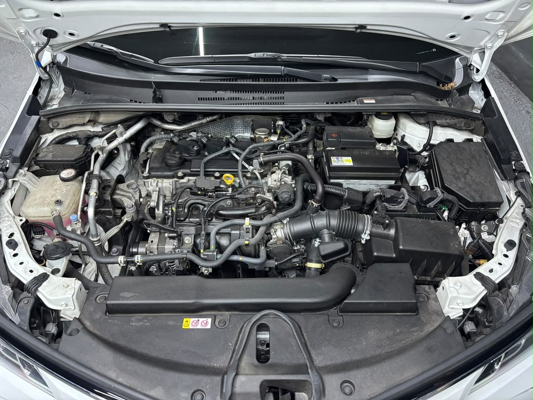 Toyota Corolla Executive 1.5 Dubai - Año 2023 miniatura 19