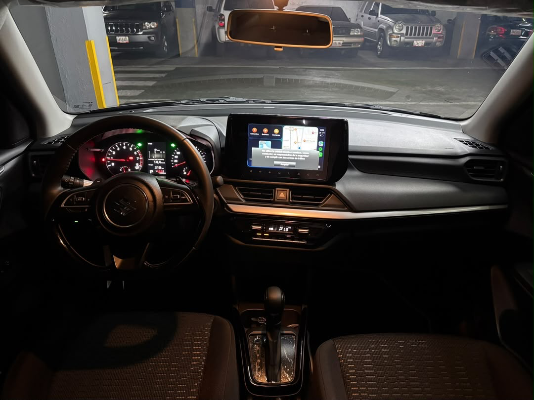 Suzuki Swift - Año 2025 miniatura 15