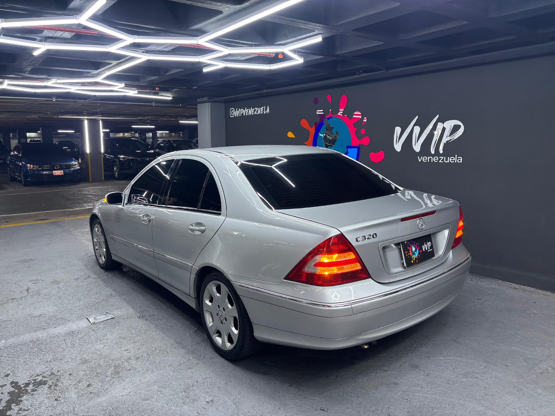 Mercedes Benz C320 - Año 2005 miniatura 7