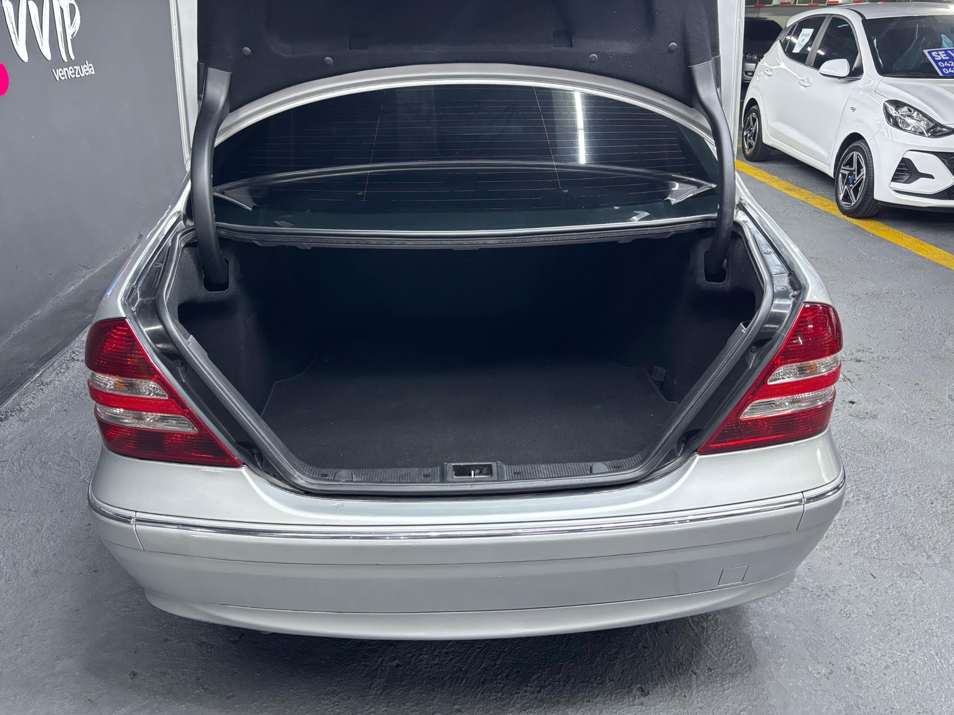 Mercedes Benz C320 - Año 2005 miniatura 18