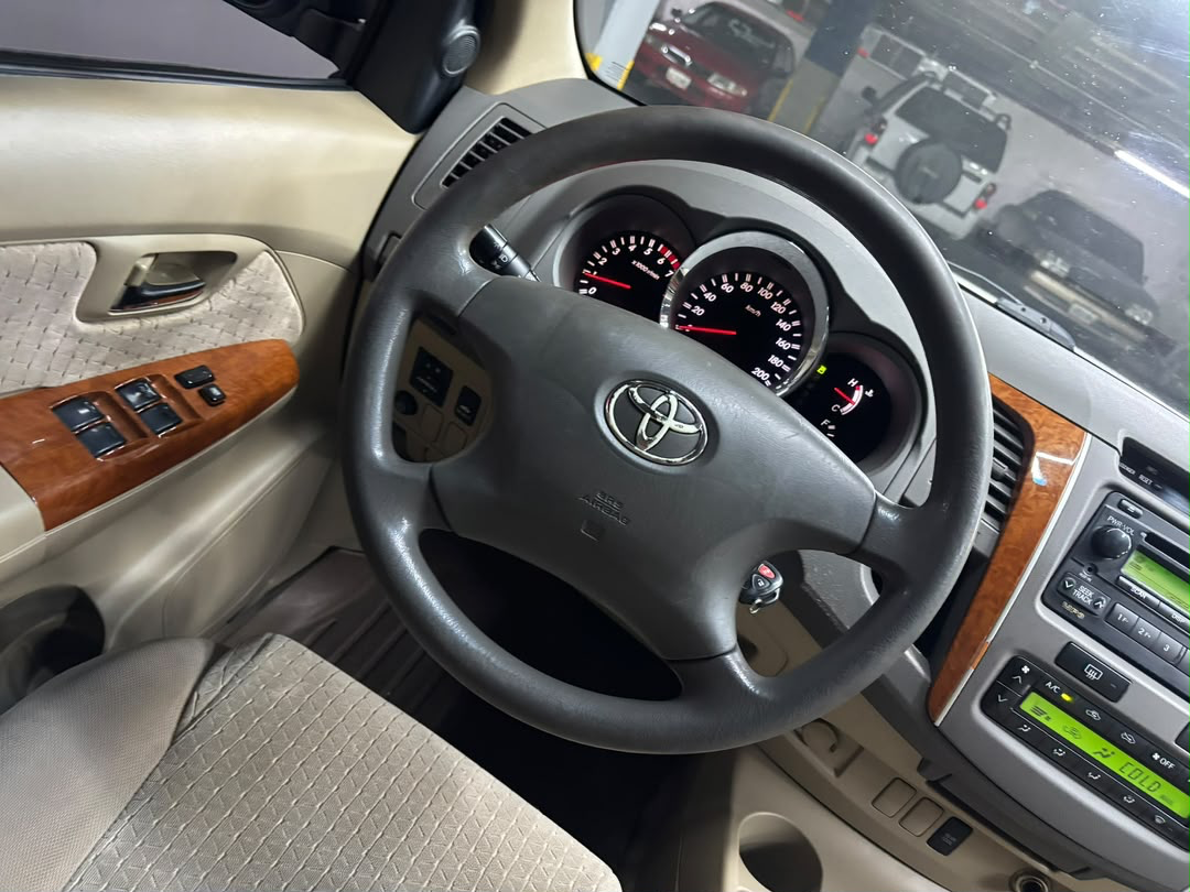 Toyota Fortuner - Año 2011 miniatura 10