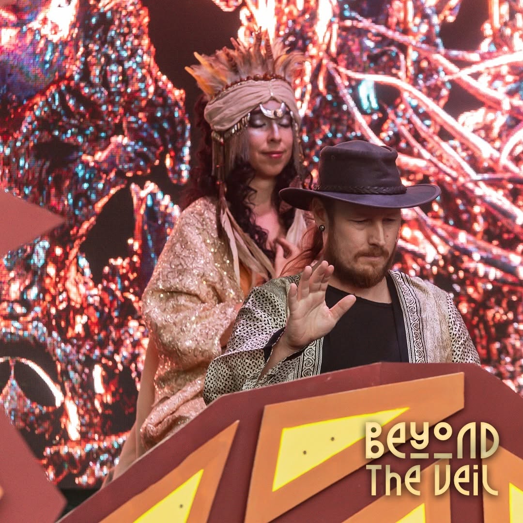 Beyond the veil - Merkaba