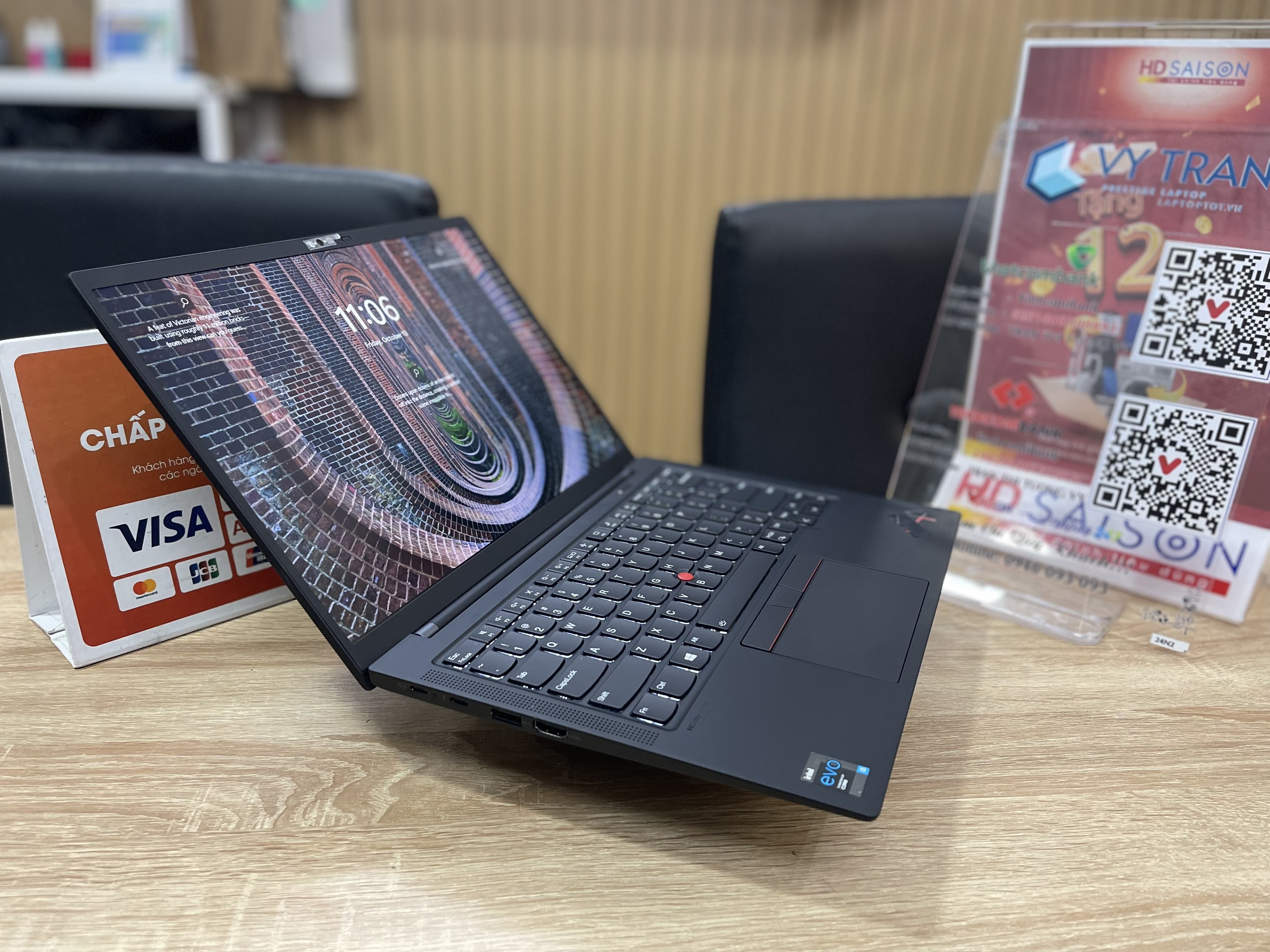 Lenovo Thinkpad X1 Carbon Gen 9 