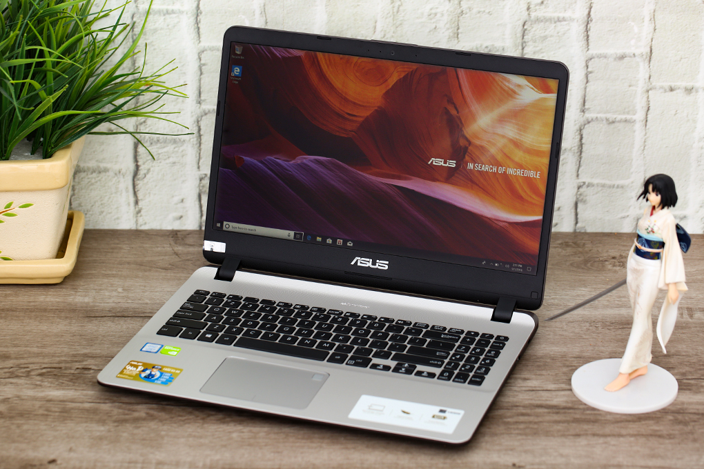 ASUS VIVOBOOK A512FA i3 8145U/ SSD 256GB/ 15INCH FHD/ VIỀN MỎNG MÀU BẠC/ CHUYÊN VĂN PHÒNG/ GIÁ RẺ