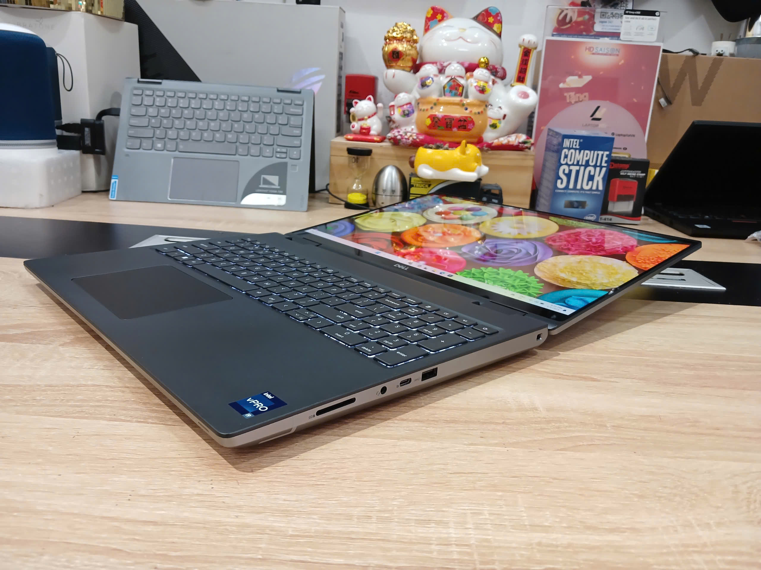 Laptop DELL PRECISION 7670 I7 12850HX/ 64GB/ SSD 1000G/ RTX A1000 4GB Laptop DELL PRECISION 7670 I7 12850HX/ 64GB/ SSD 1000G/ RTX A1000 4GB