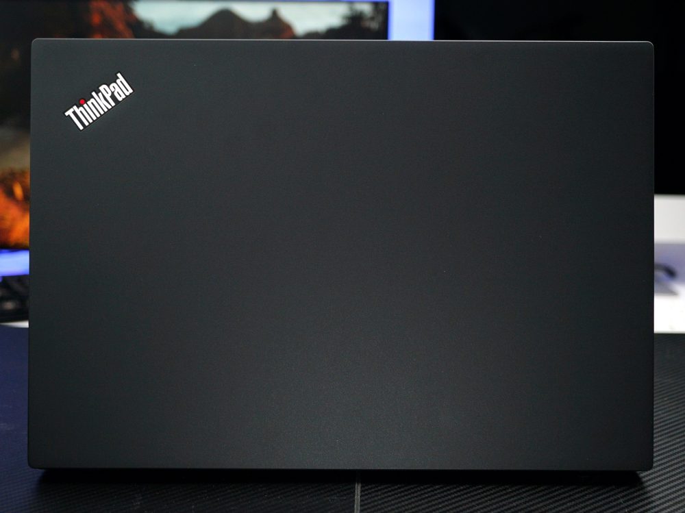 Laptop LENOVO THINKPAD T14S GEN 2 i5 1145G7 2021/ RAM 8GB/ SSD 256GB Laptop LENOVO THINKPAD T14S GEN 2 i5 1145G7 2021/ RAM 8GB/ SSD 256GB