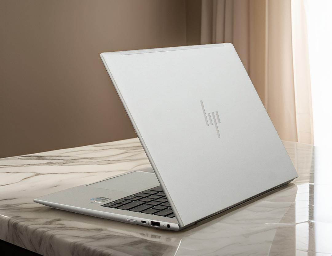 HP EliteBook 840 G10 i7 1365U RAM 16GB SSD 512GB HP EliteBook 840 G10 i7 1365U RAM 16GB SSD 512GB