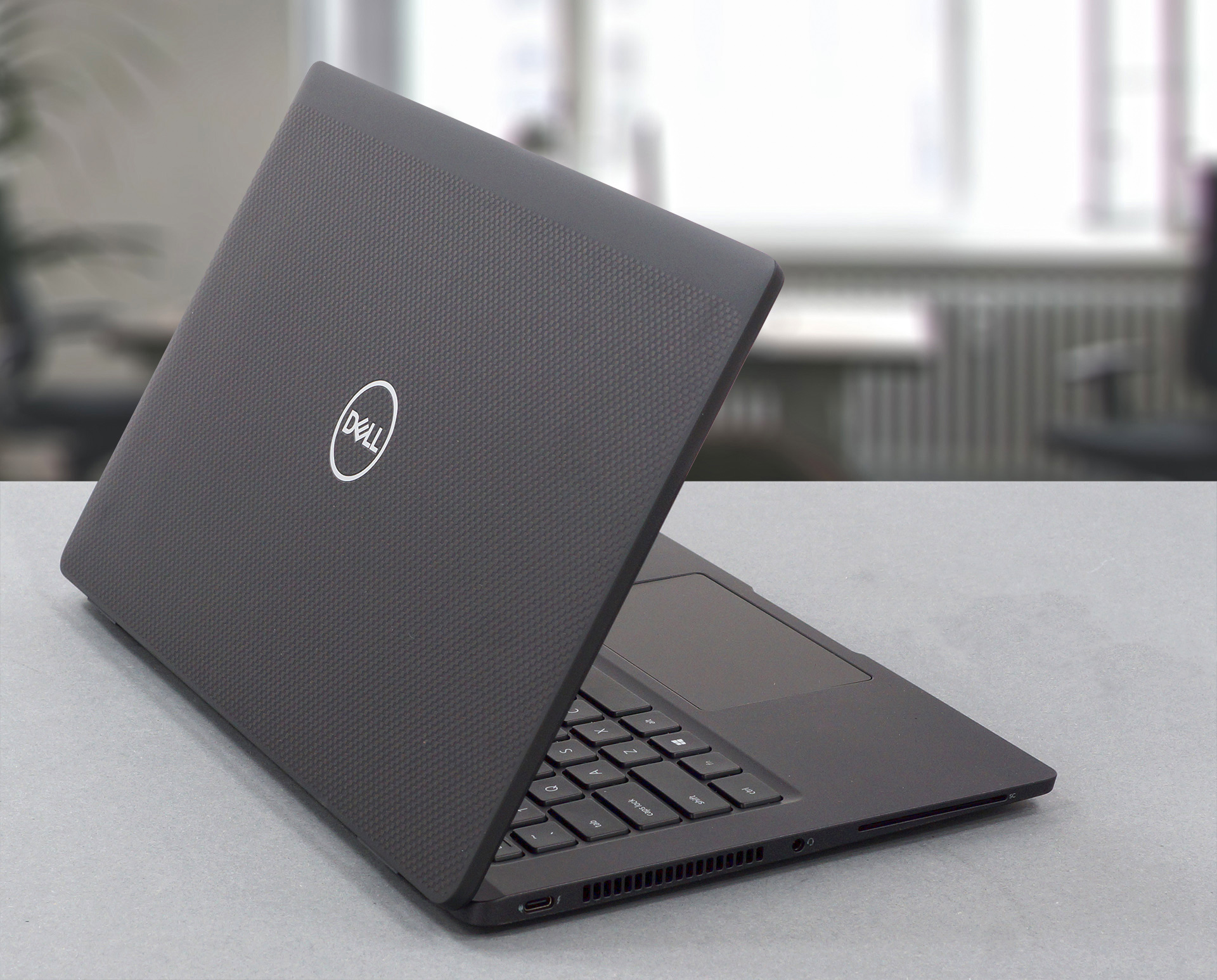 LAPTOP DELL LATITUDE 7420 i5 1145G7 RAM 16GB LAPTOP DELL LATITUDE 7420 i5 1145G7 RAM 16GB