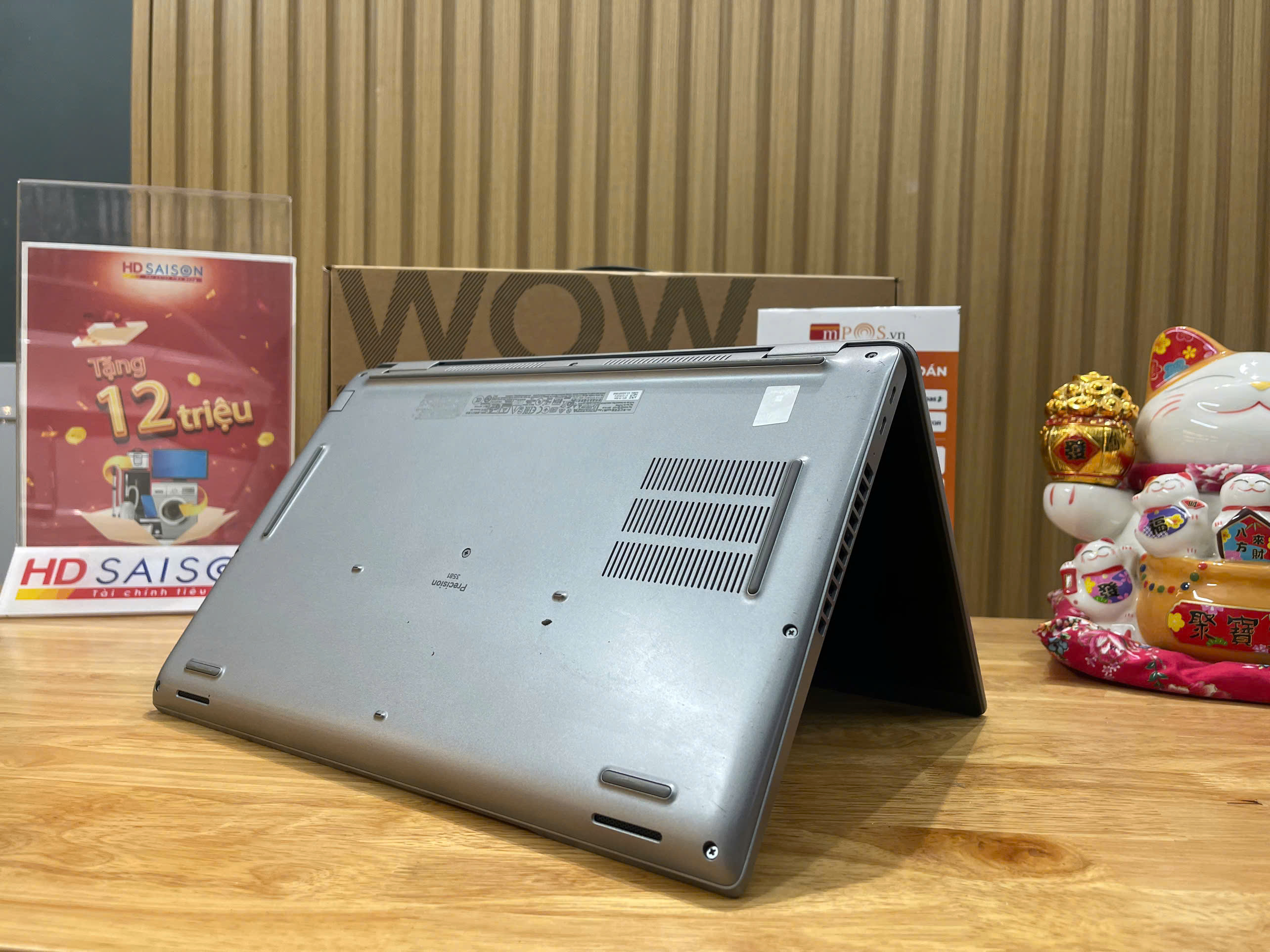 Laptop DELL Precision 3581 Mobile Workstation