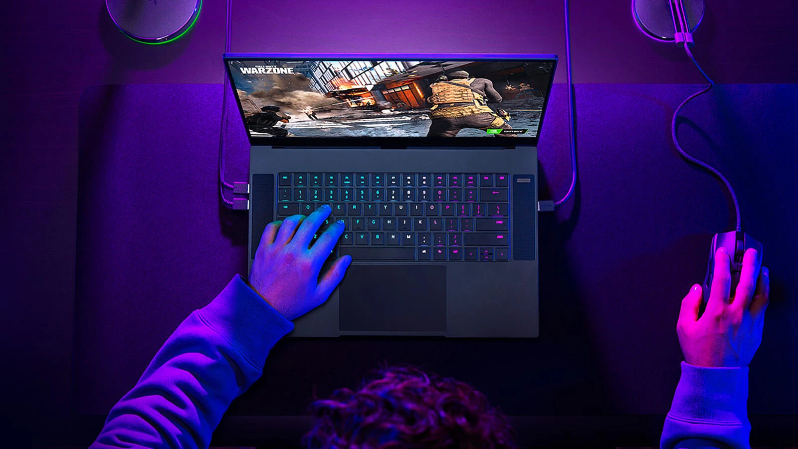 Razer Blade 15 Advanced Model (2021) - CORE I7 10875H / 16GB / 1TB SSD / RTX 3070 8GB / FHD 360Hz