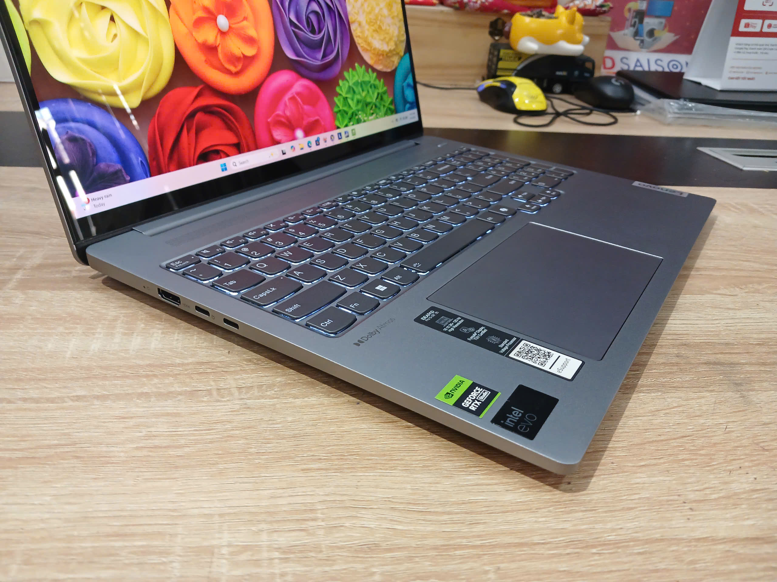 Dell Latitude 5530 i5 1235U 16GB 256GB 15.6 FHD Dell Latitude 5530 i5 1235U 16GB 256GB 15.6 FHD