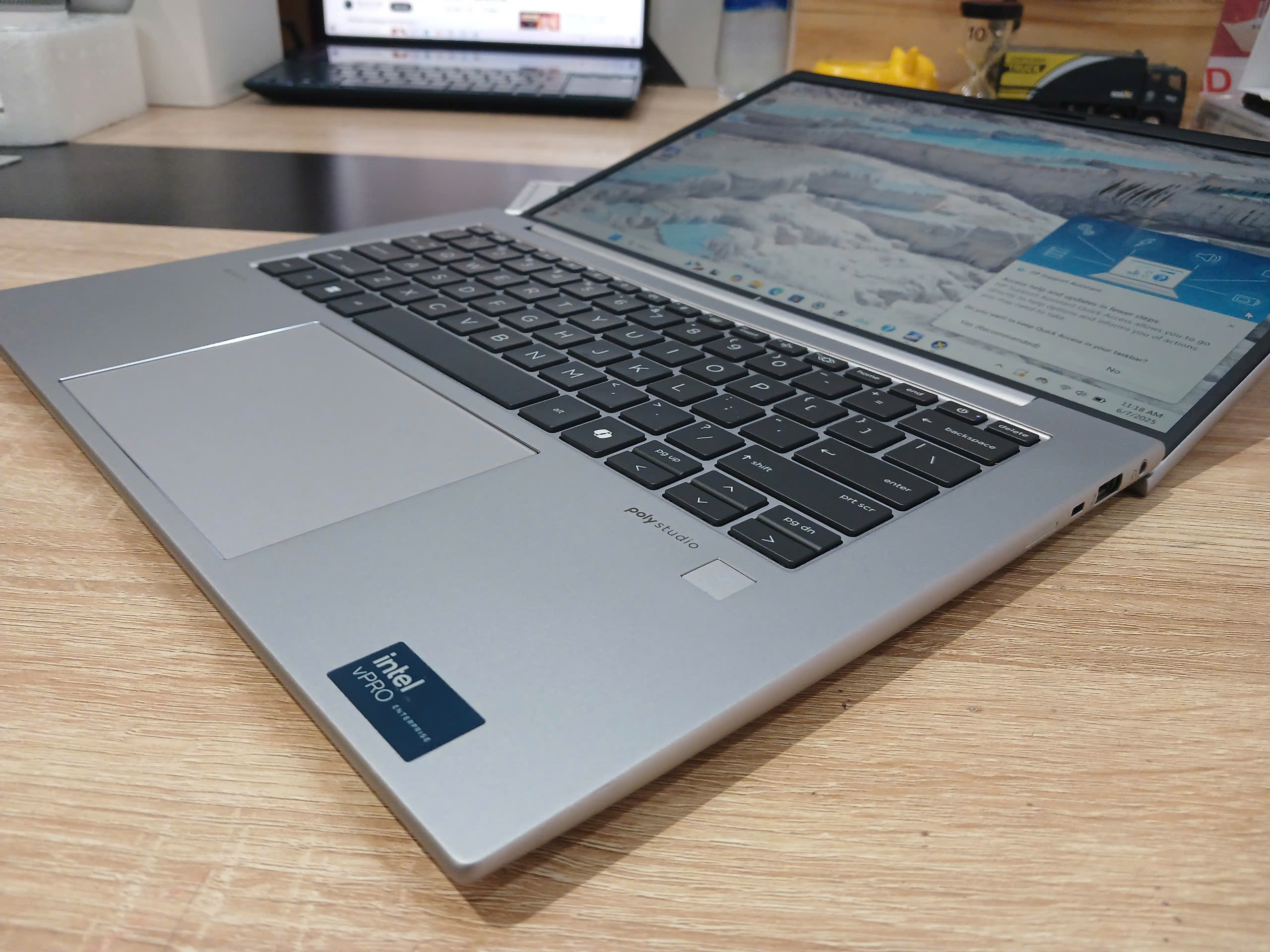 HP Zbook Firefly 14 G11 Ultra 7 165H 32G 14Touch HP Zbook Firefly 14 G11 Ultra 7 165H 32G 14Touch