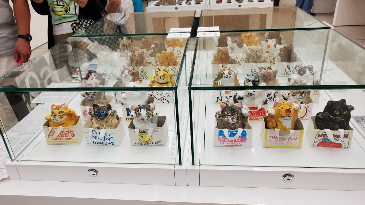 Ginza Itoya 4