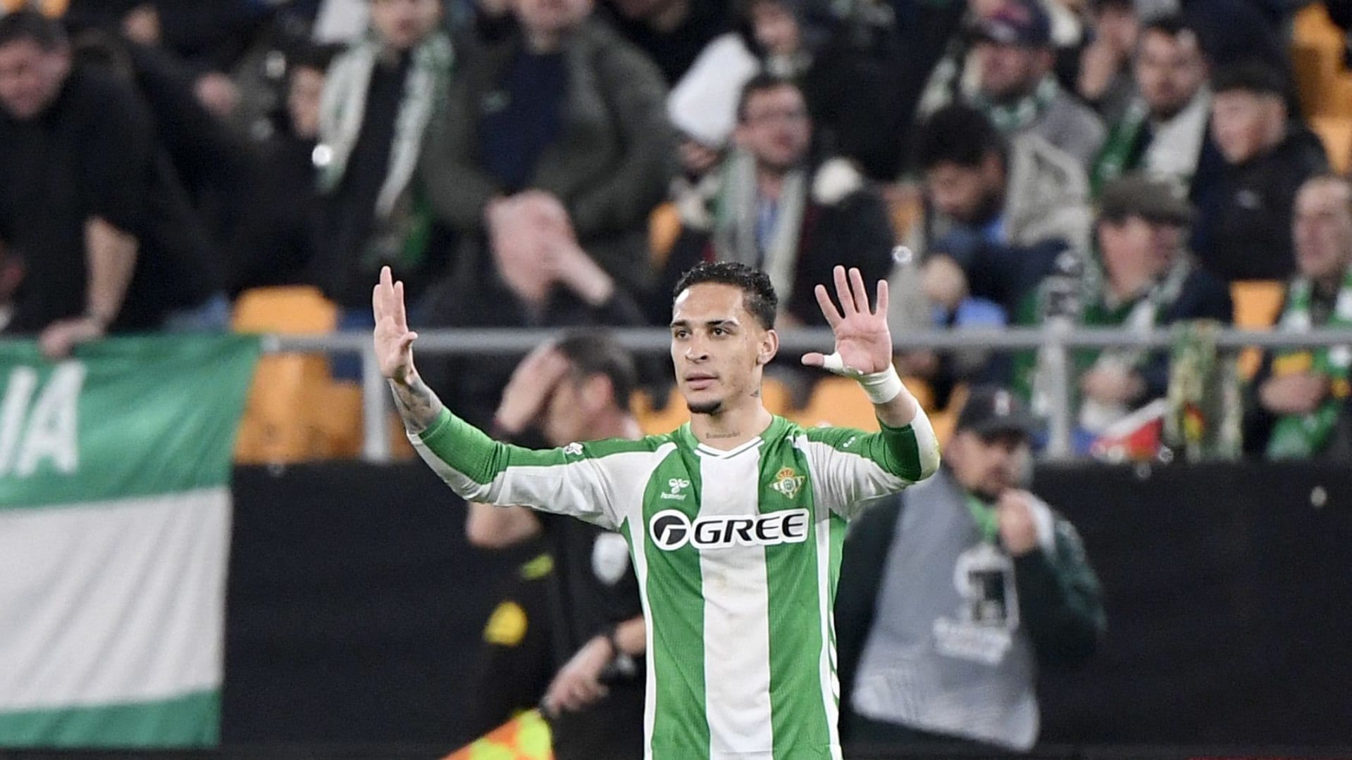 Real Betis Put Flawless Home Record Against Dutch Opposition on the Line Against Feyenoord