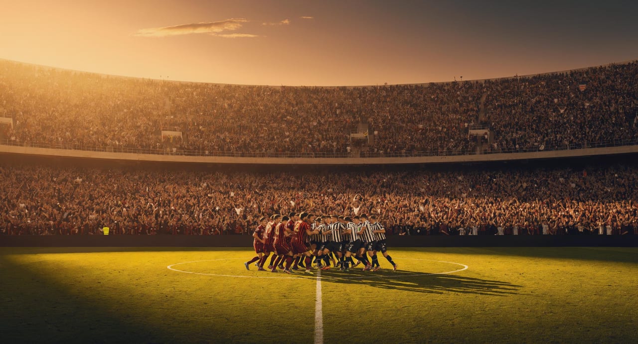 ميلان ويوفنتوس يتنافسان في اليوم الأخير للحصول على مكان في دوري أبطال أوروبا