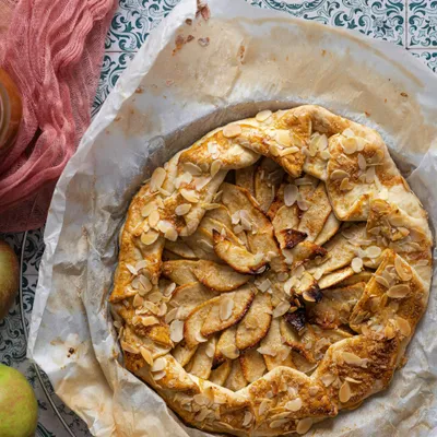 Par quoi remplacer la compote dans une tarte aux pommes ? un zoom sur une tarte aux pommes