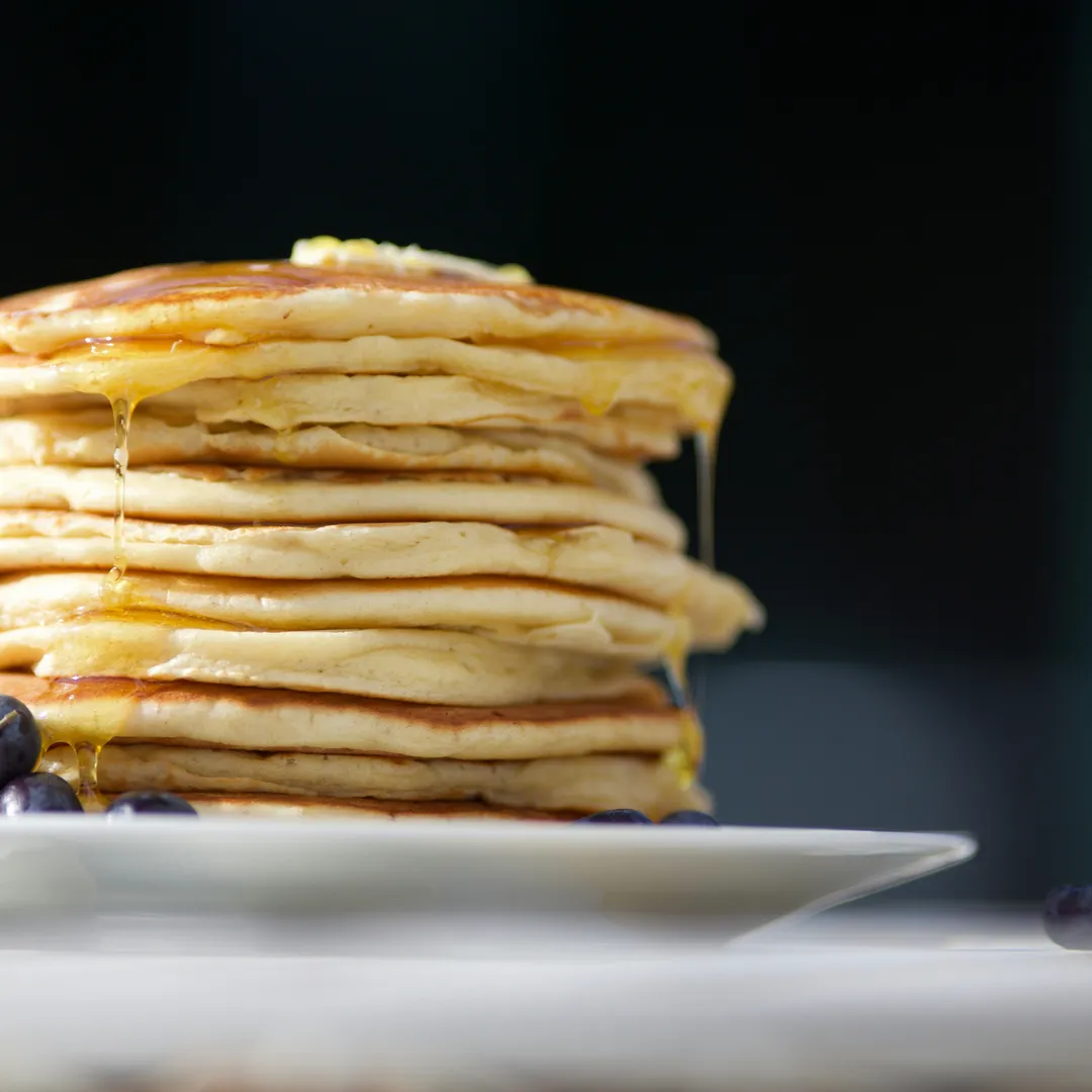 une pile de pancakes