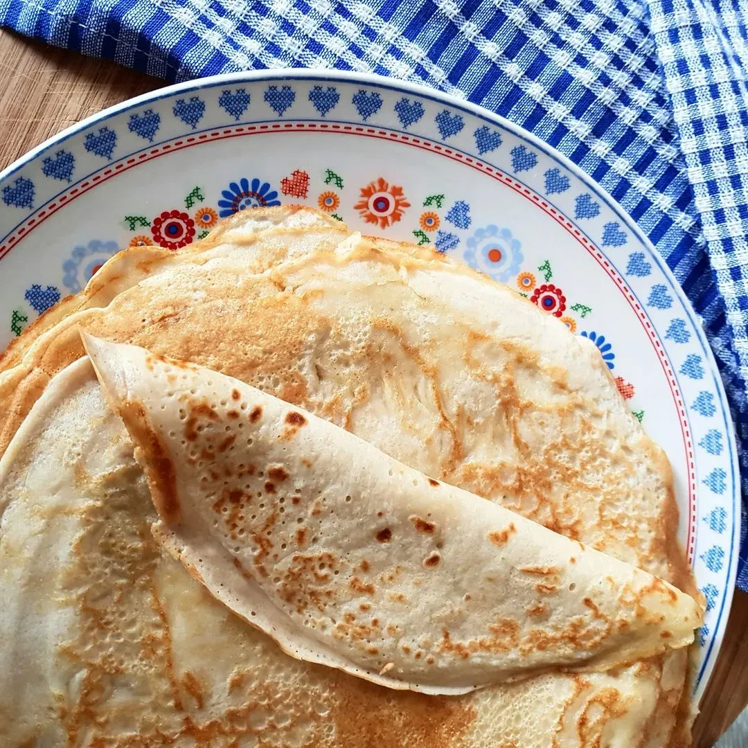 des crêpes empilées 